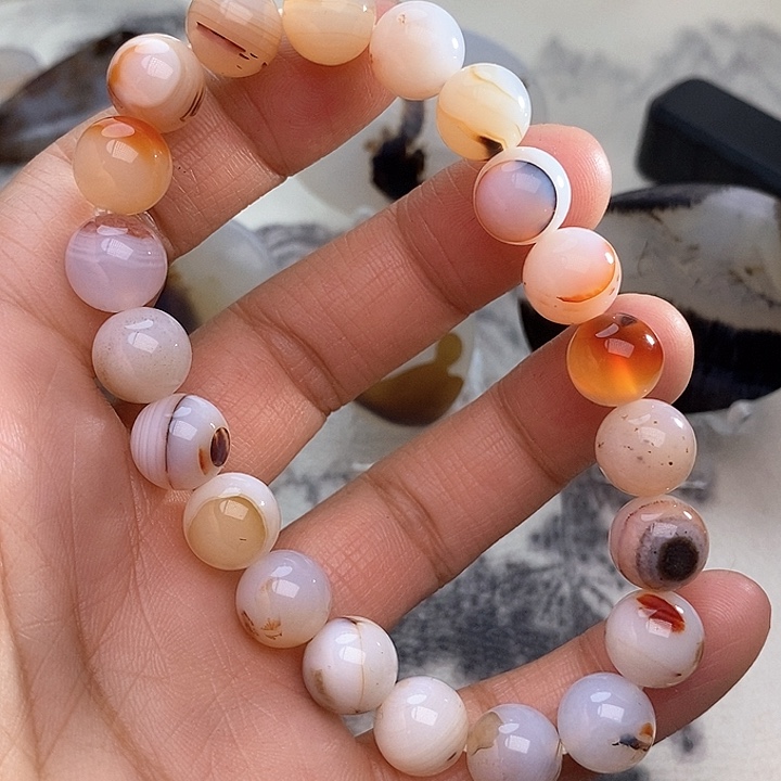 玛瑙/玉髓颈饰未镶嵌