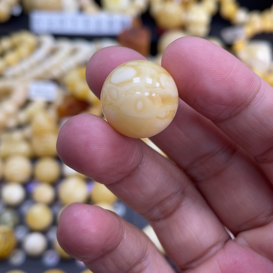 琥珀珠宝奇石未镶嵌17.6mm微花粉