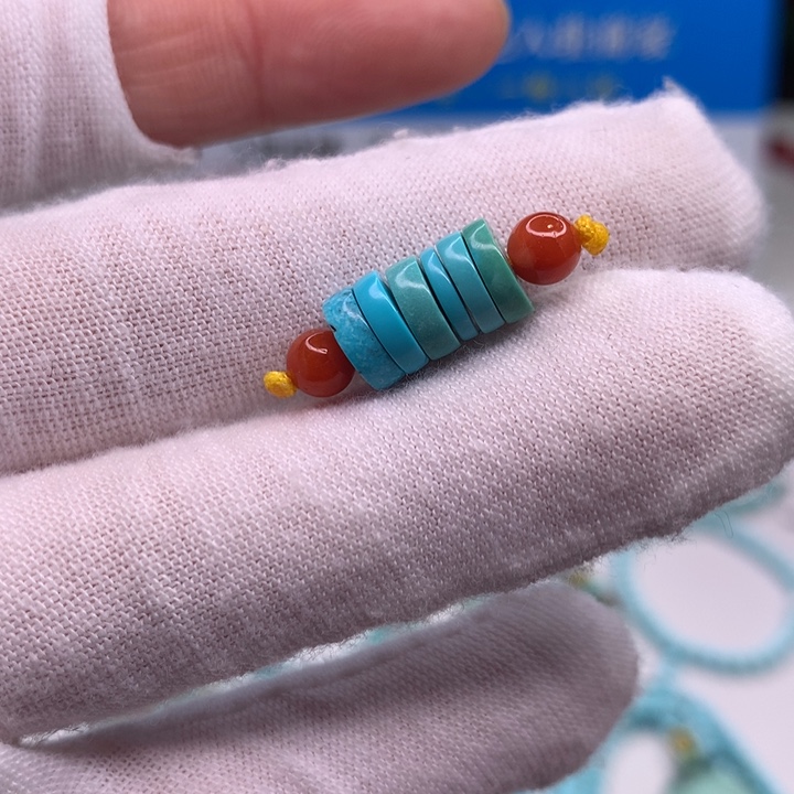 绿松石配饰未镶嵌