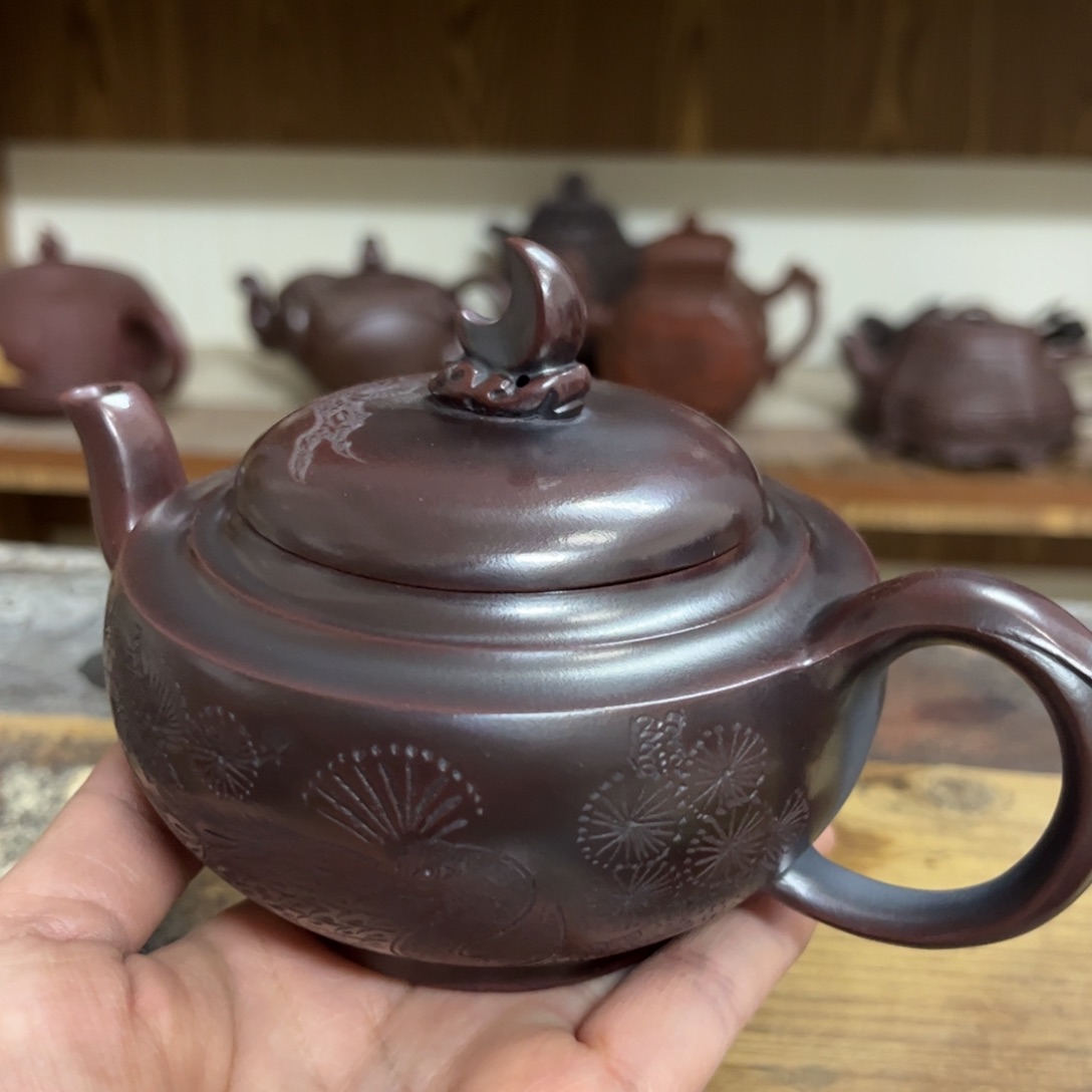 紫砂茶壶紫砂壶石红