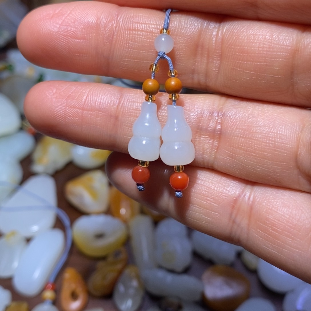 和田玉吊坠(不含链)未镶嵌