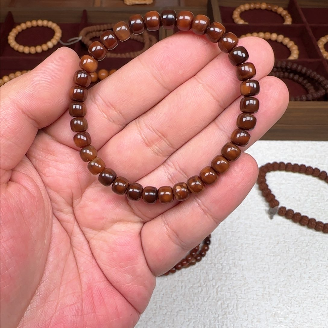 星月菩提手串龙脊 老型 尺寸7*6 玉化精口