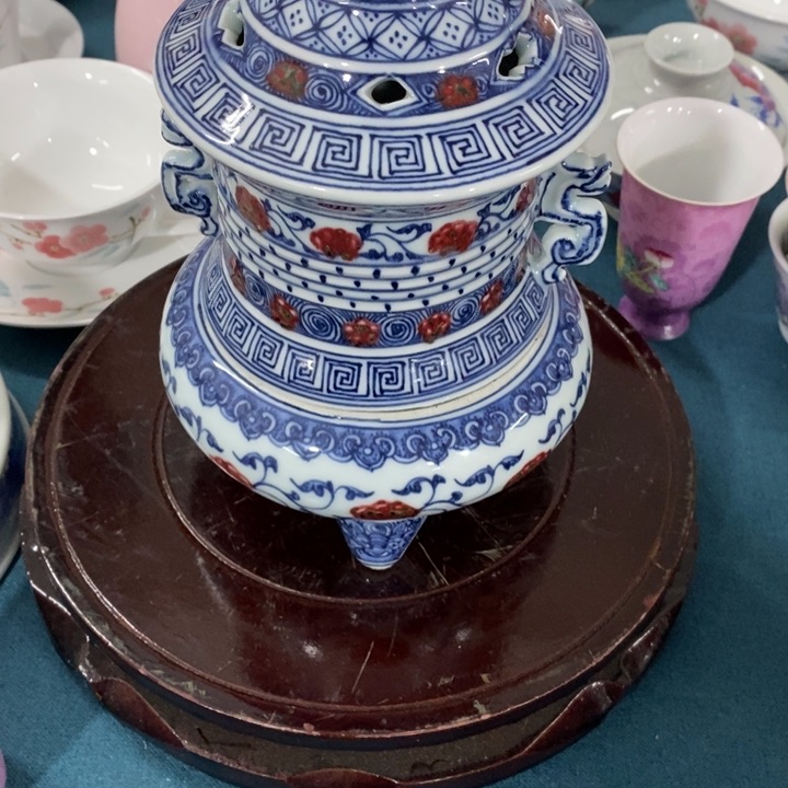 景德镇陶瓷工艺品朱