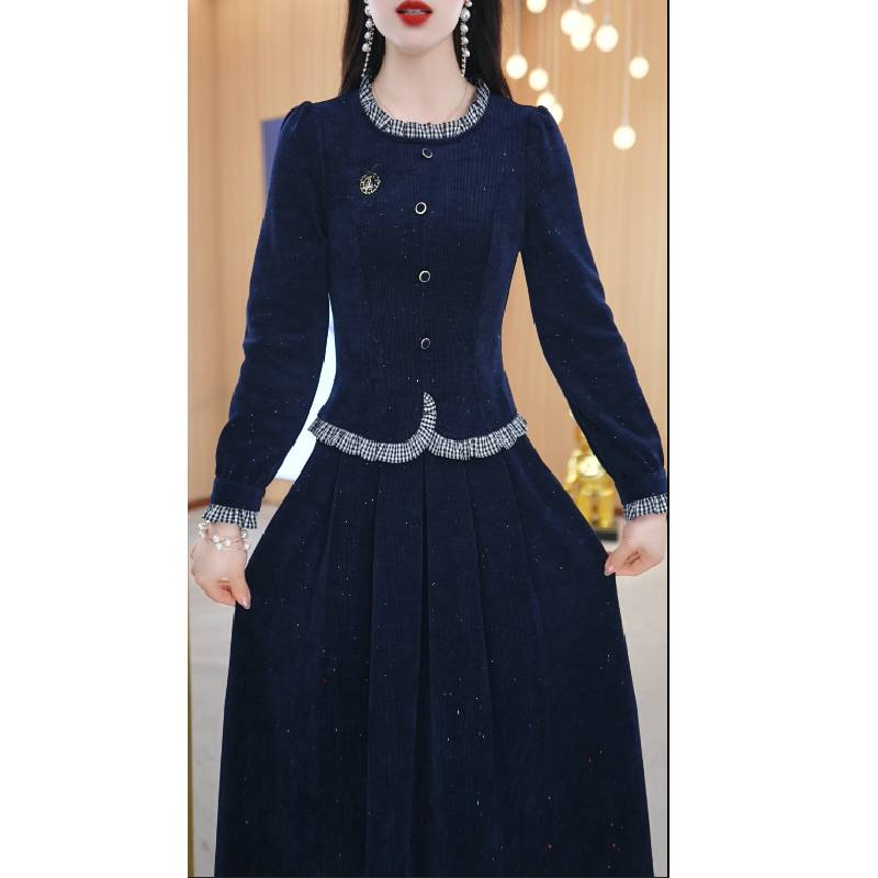 【两件套】春季圆领轻气质计感洋气收腰通勤女装套装裙M-4XL