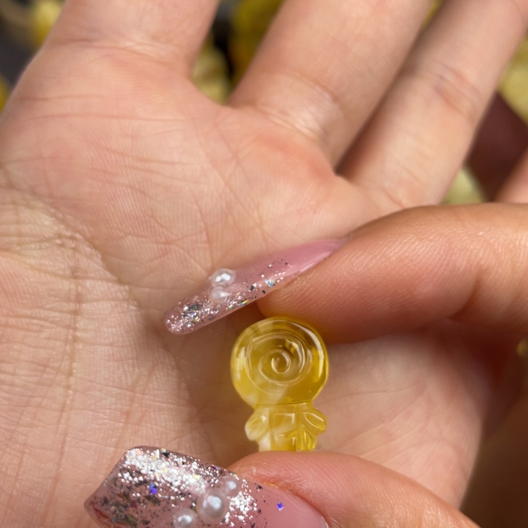 琥珀裸石未镶嵌蜜蜡