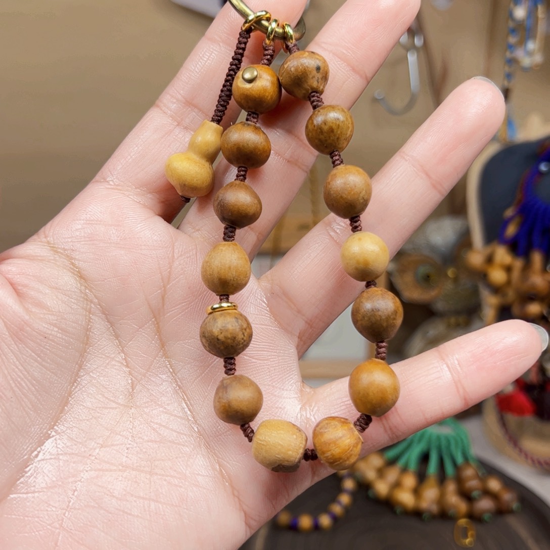 恩***夏大叶紫檀（黑酸枝木类）