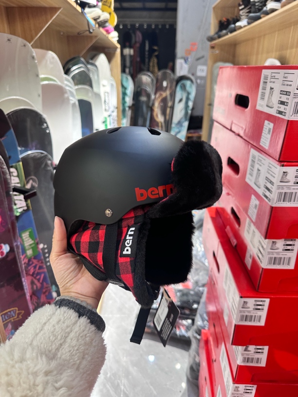 Bern 头盔 进口品牌 