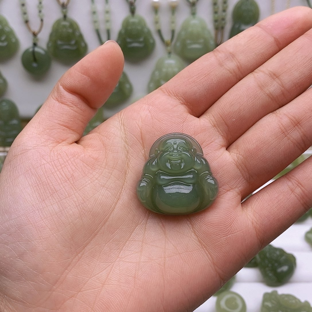 和田玉颈饰未镶嵌未***续