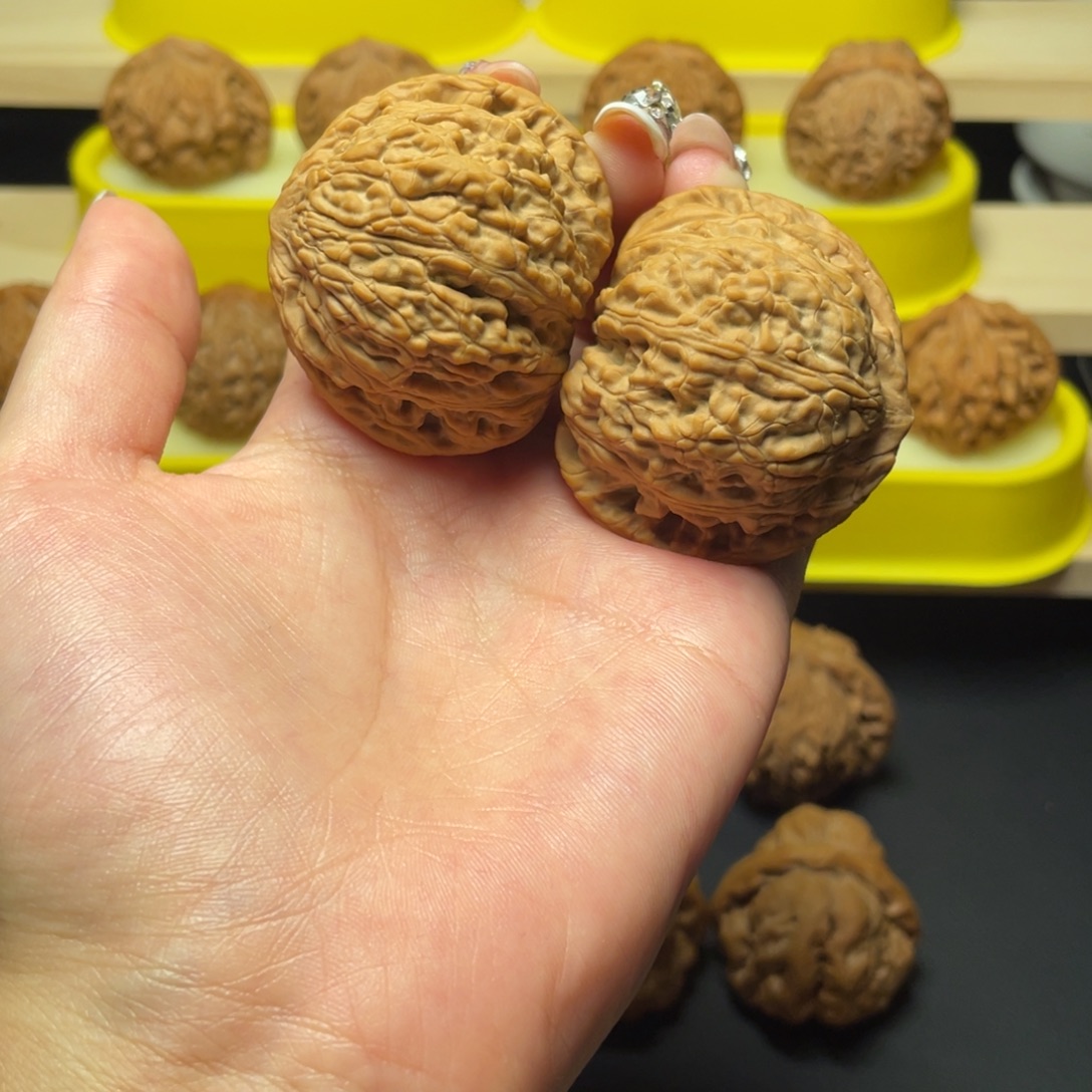 图***。把件文玩核桃46全品泥鳅背