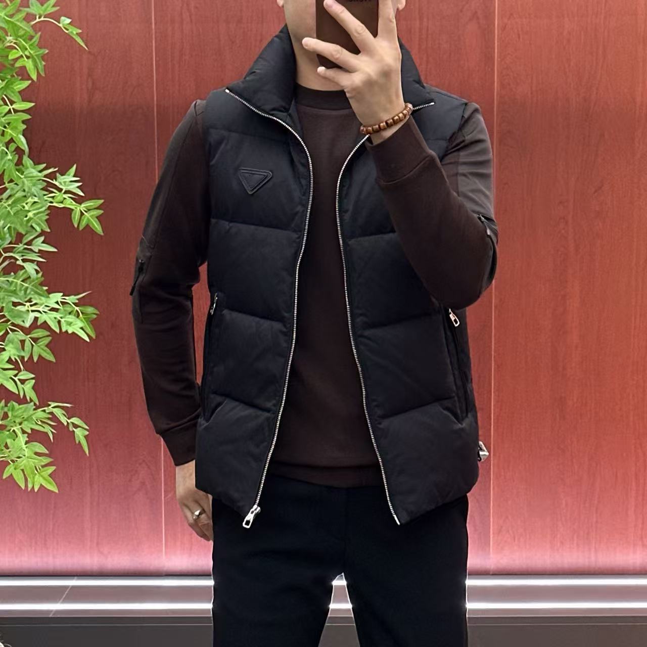 9058【普＊达•马甲】男士欧货秋冬立领款羽绒马甲