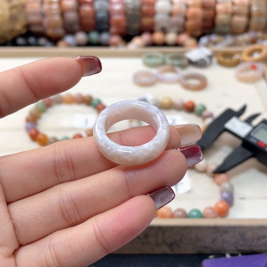 硅化珊瑚（珊瑚玉）手链未镶嵌ᓚ*ᗢ885