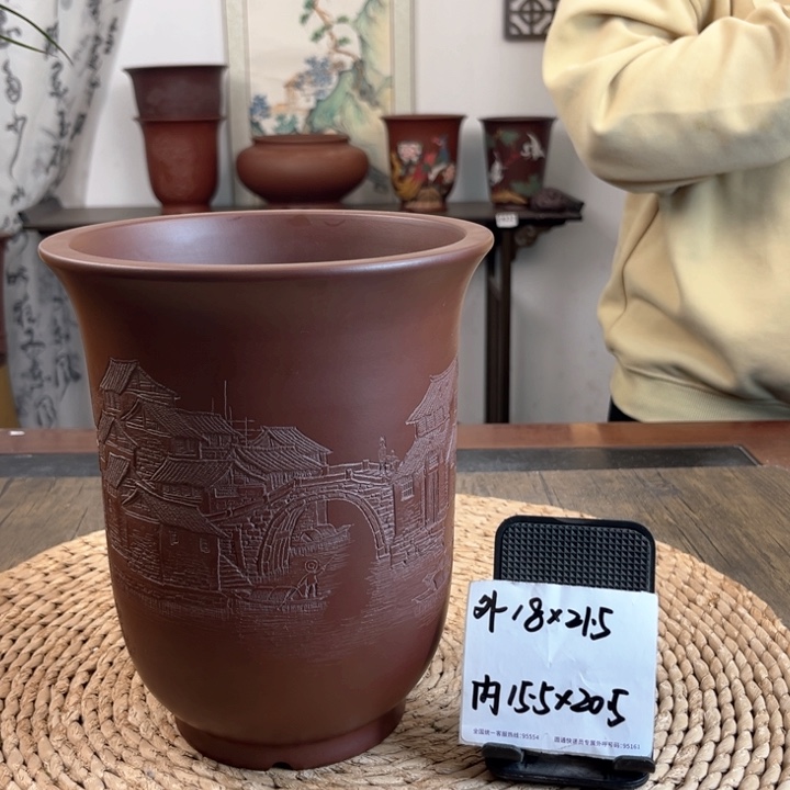 紫砂花盆全手工水乡刻绘金钟