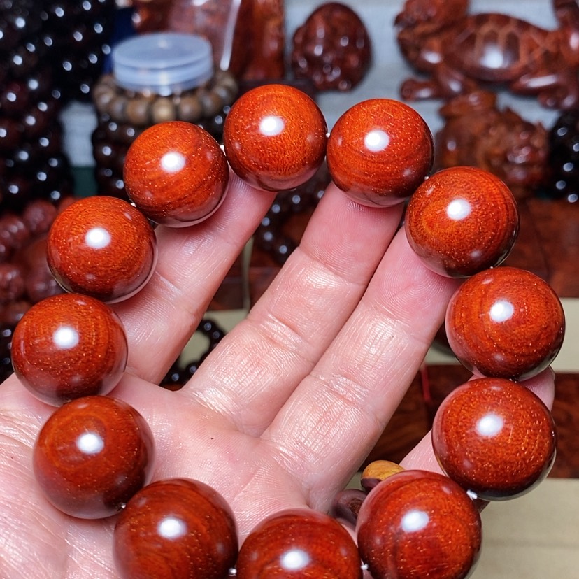 【闪购商品】檀香紫檀（小叶紫檀）