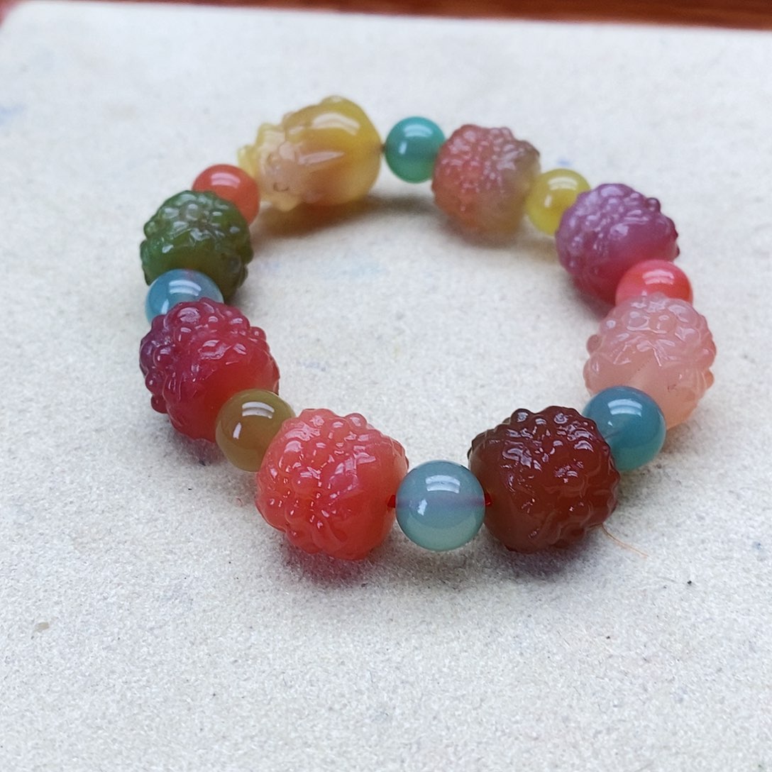 玛瑙手饰未镶嵌盐源038