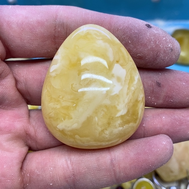 蜜蜡裸石未镶嵌吊坠