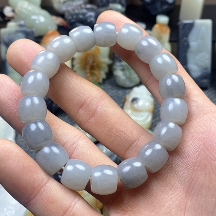 和田玉（糖玉）挂件未镶嵌