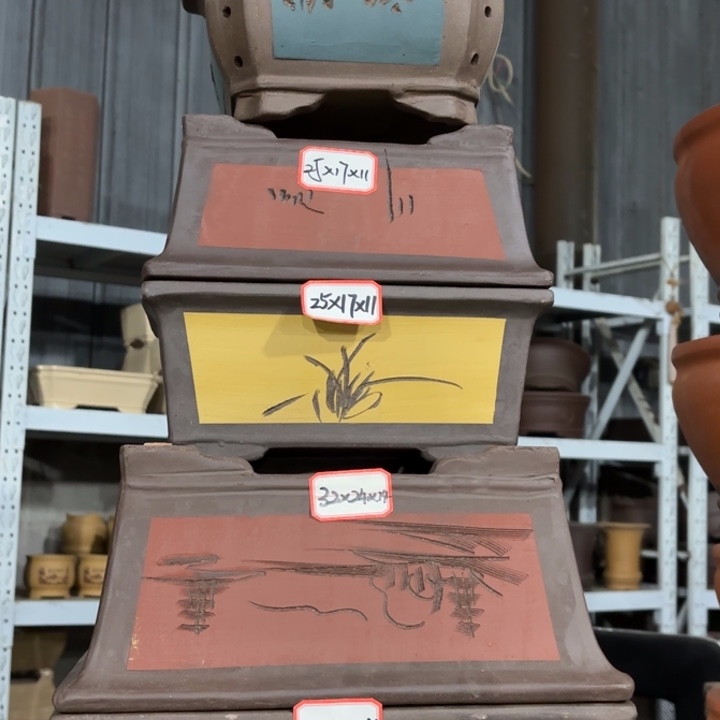 紫砂花盆100-5。      