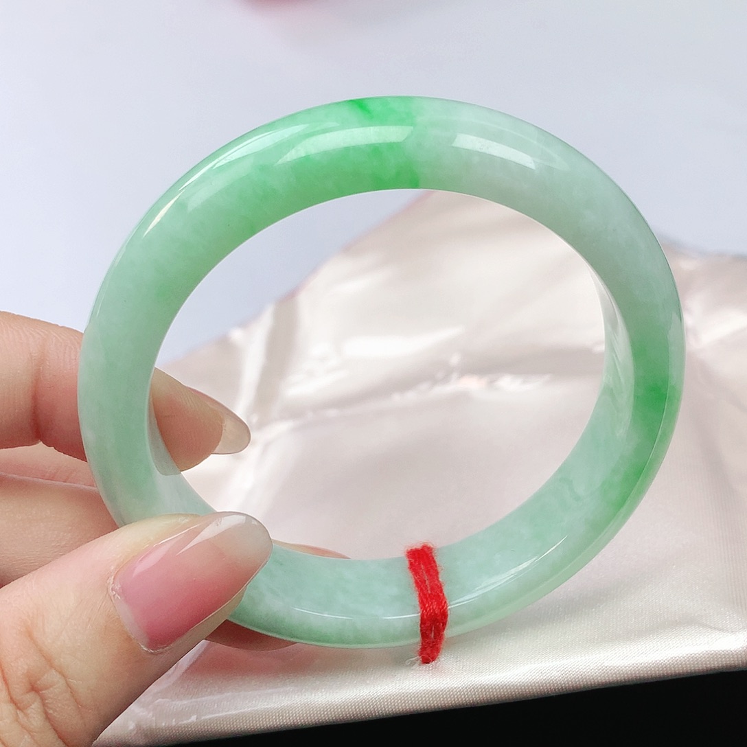翡翠手镯未镶嵌54圈2553
