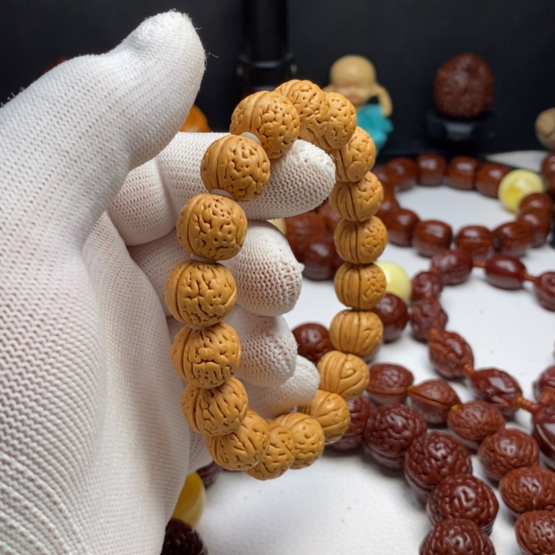 吊坠桃核人**处啊啊啊啊啊啊