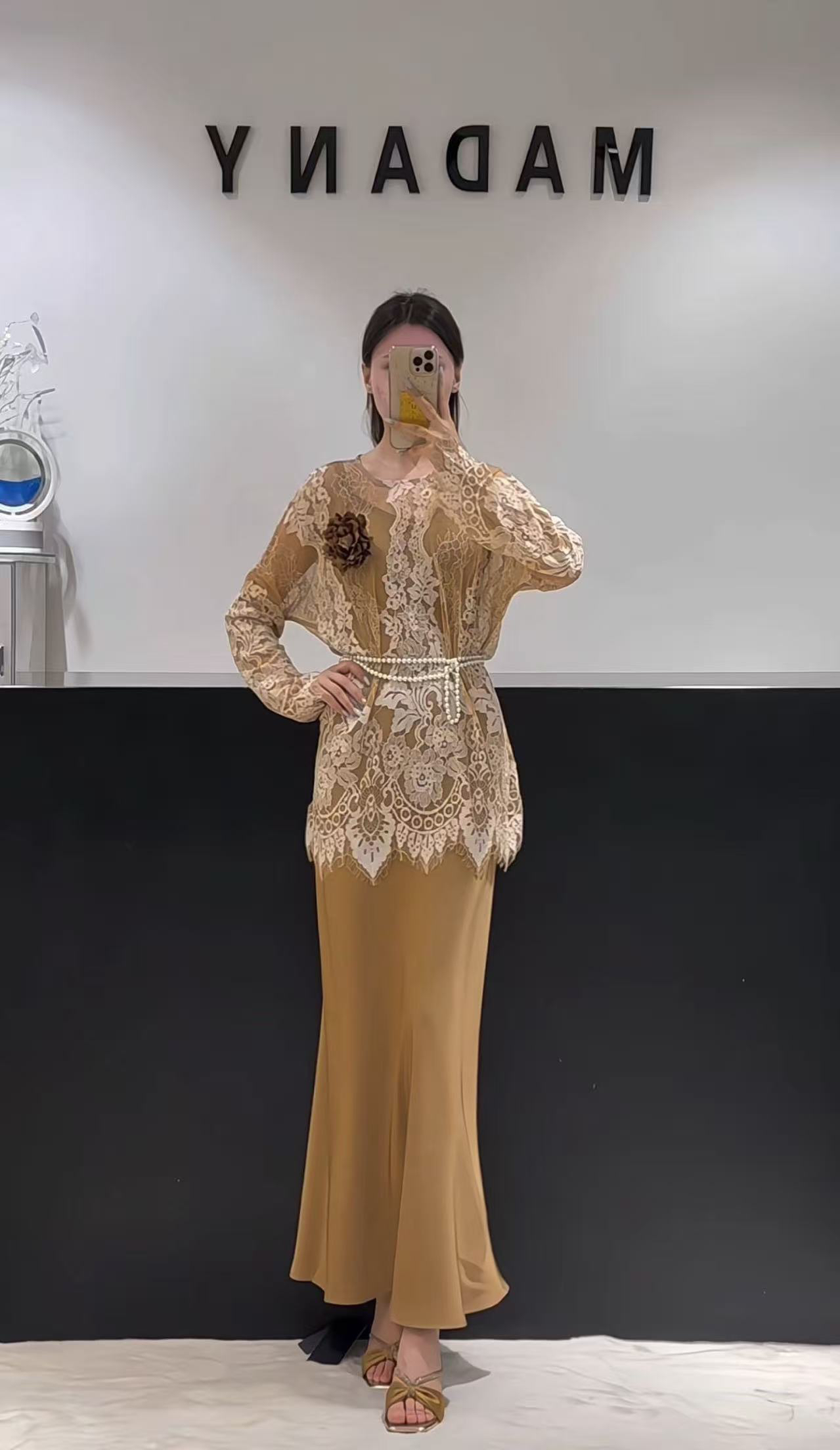 【Madenyet】新款褐色连衣裙