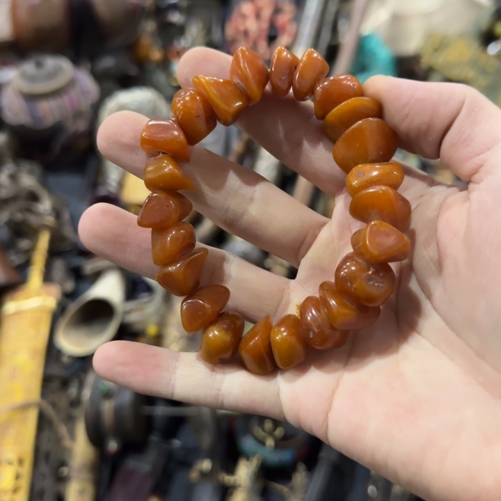 青花瓷器小盖子放漏