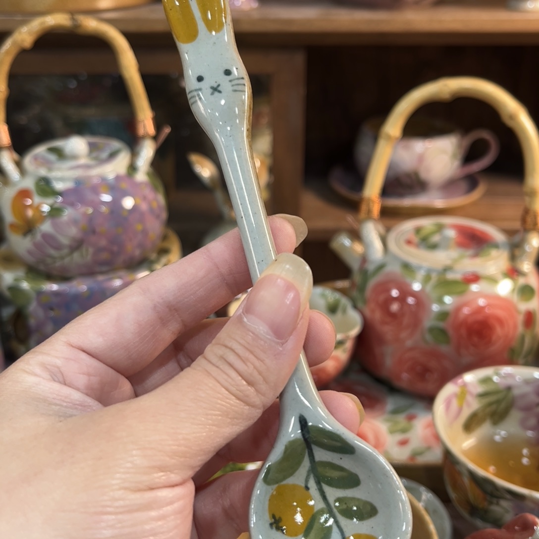 壶红红火火恍恍惚惚哈哈哈哈哈