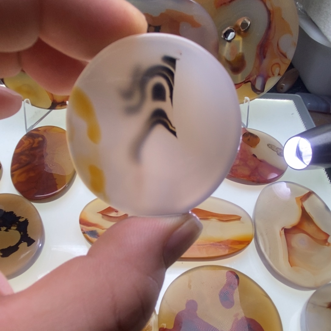 【闪购商品】玛瑙/玉髓颈饰未镶嵌