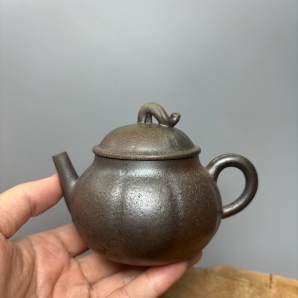钦州坭兴陶 柴烧 仿生南瓜壶150ml左右
