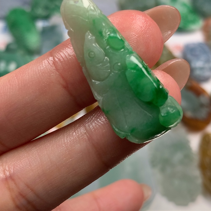 未镶嵌定制翡翠翡翠