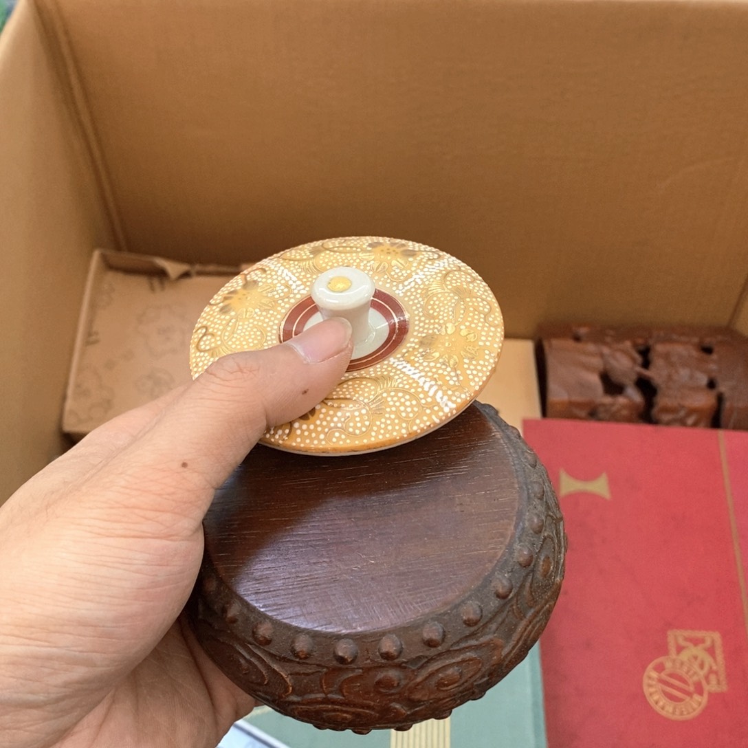 瓷片哈哈哈哈哈哈哈