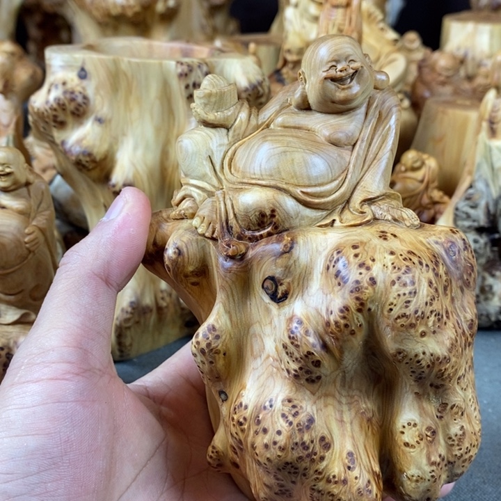 伊***人柏木崖柏工艺品摆件