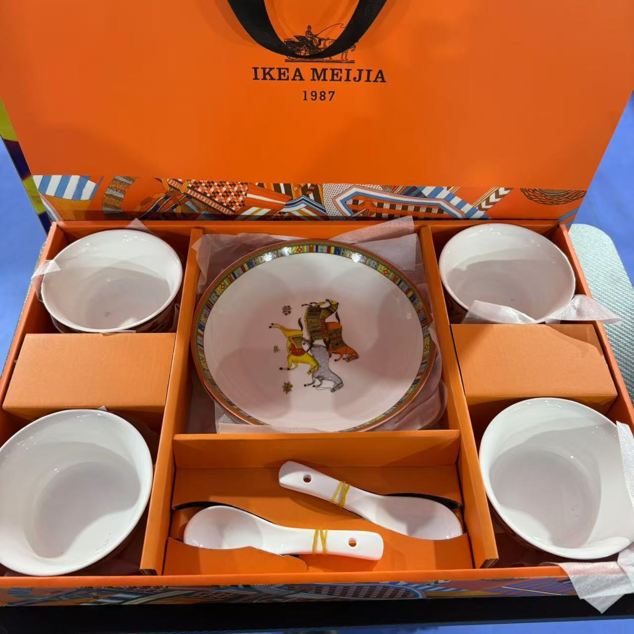 随机发餐具陶瓷碗盘套装礼盒装赠礼套家用暖房大气GZG