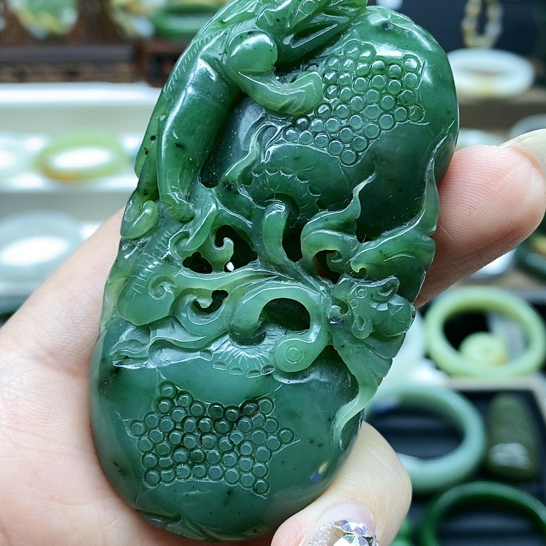 【闪购商品】和田玉（碧玉）挂件未镶嵌