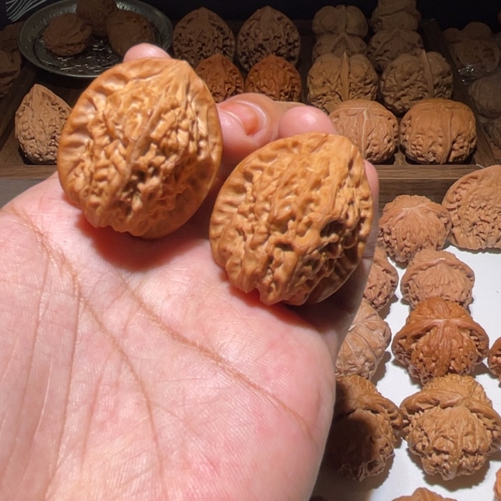 吊坠文玩核桃36火凤全品鸡心