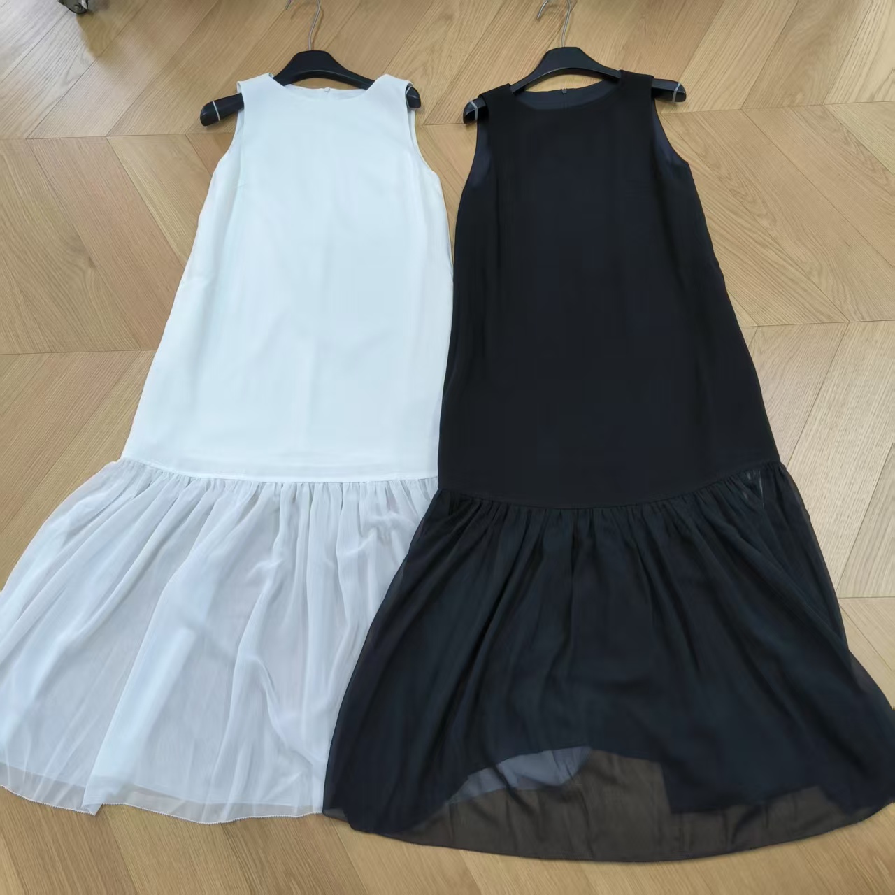 【ZHIXIAO】春季新款：无袖网纱连衣裙2206