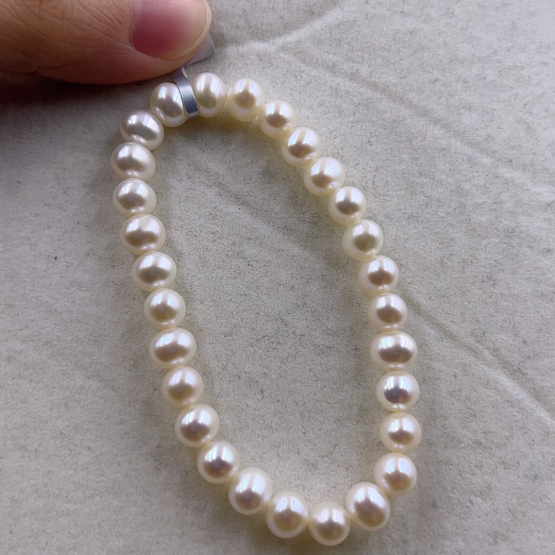 淡水珍珠颈饰未镶嵌