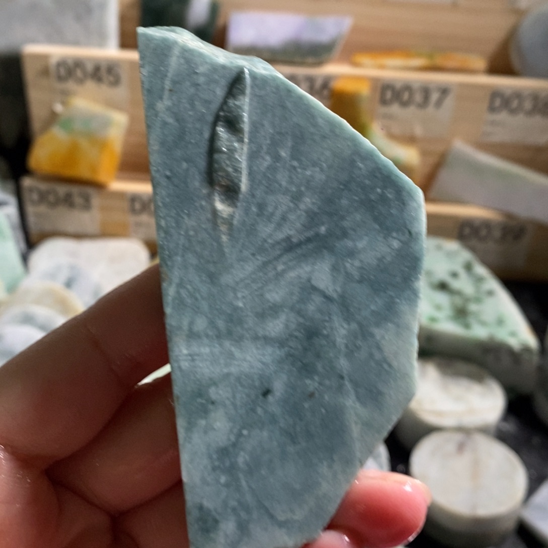 颈饰未镶嵌翡翠天然翡翠