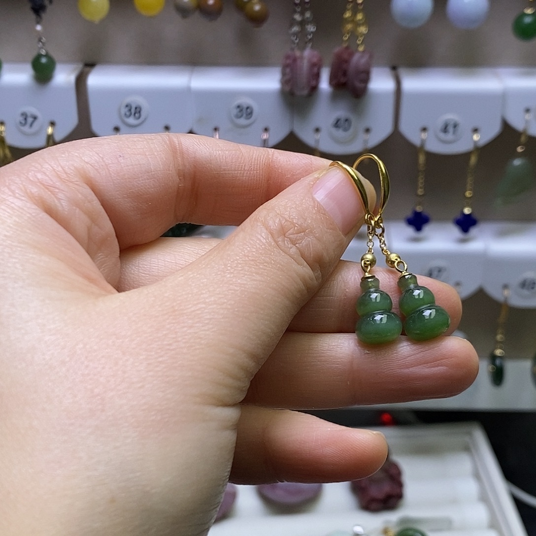 和田玉银S925镶嵌耳饰