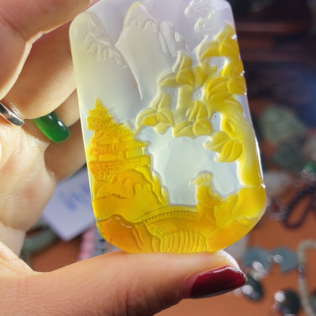 和田玉未镶嵌颈饰