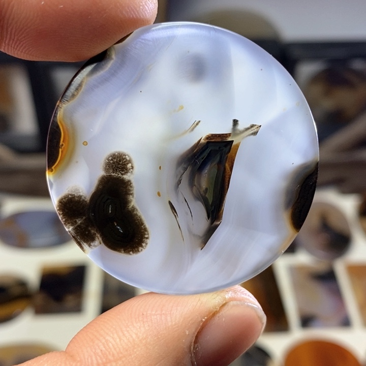 玛瑙/玉髓颈饰未镶嵌