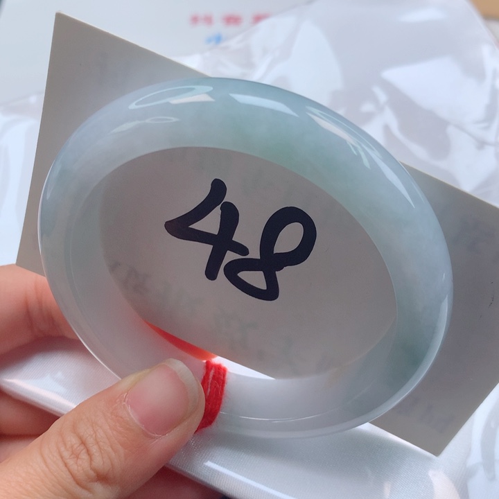 翡翠手镯未镶嵌高货微瑕