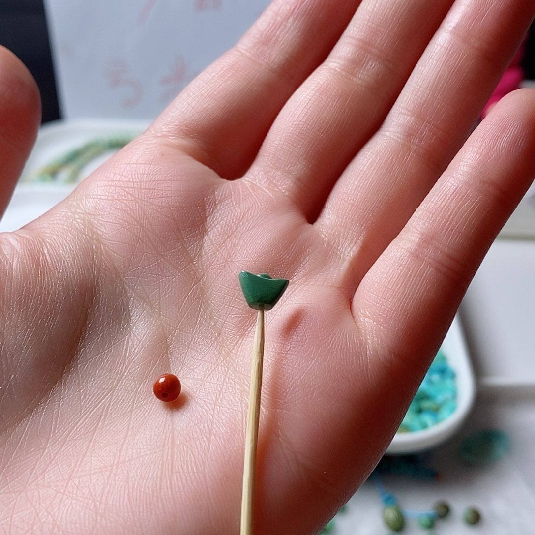 南红玛瑙颈饰未镶嵌