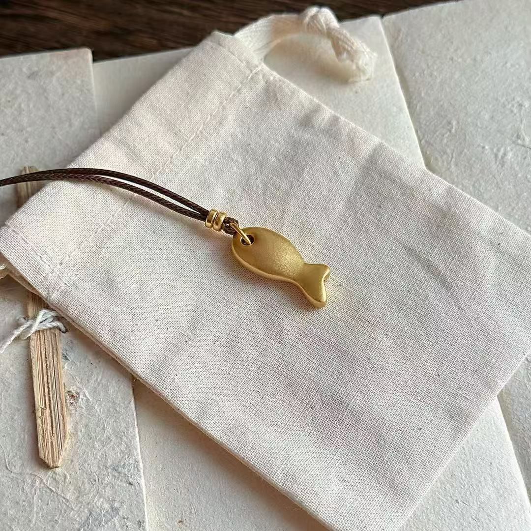 吊坠足银 【黄飞达】小黄鱼足银999.9古法描金小鱼吊坠