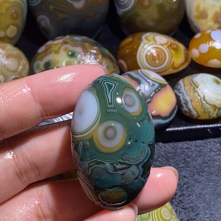 玛瑙/玉髓未镶嵌珠宝奇石8