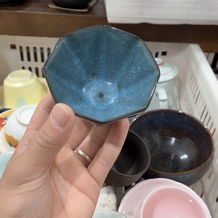 陶瓷茶具全部清清完回家过年