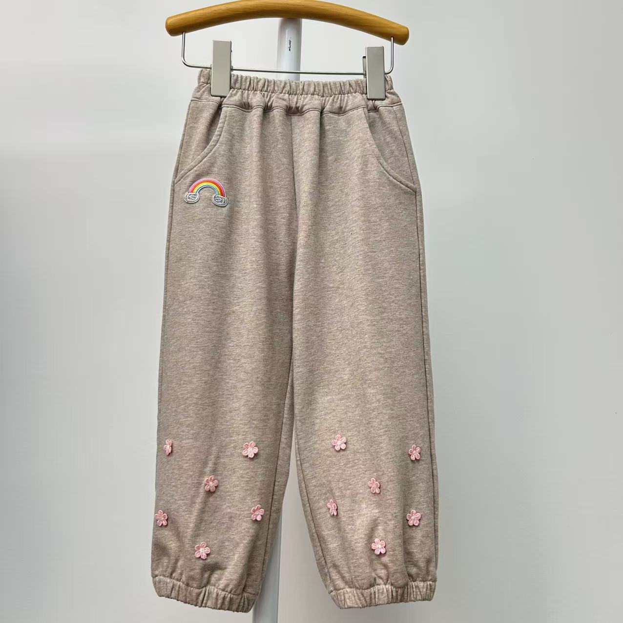 加厚棉质女童洋气彩虹裤儿童针织弹力裤休闲裤时尚百搭裤子小童