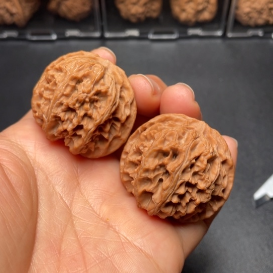 【闪购商品】把件文玩核桃苹果………