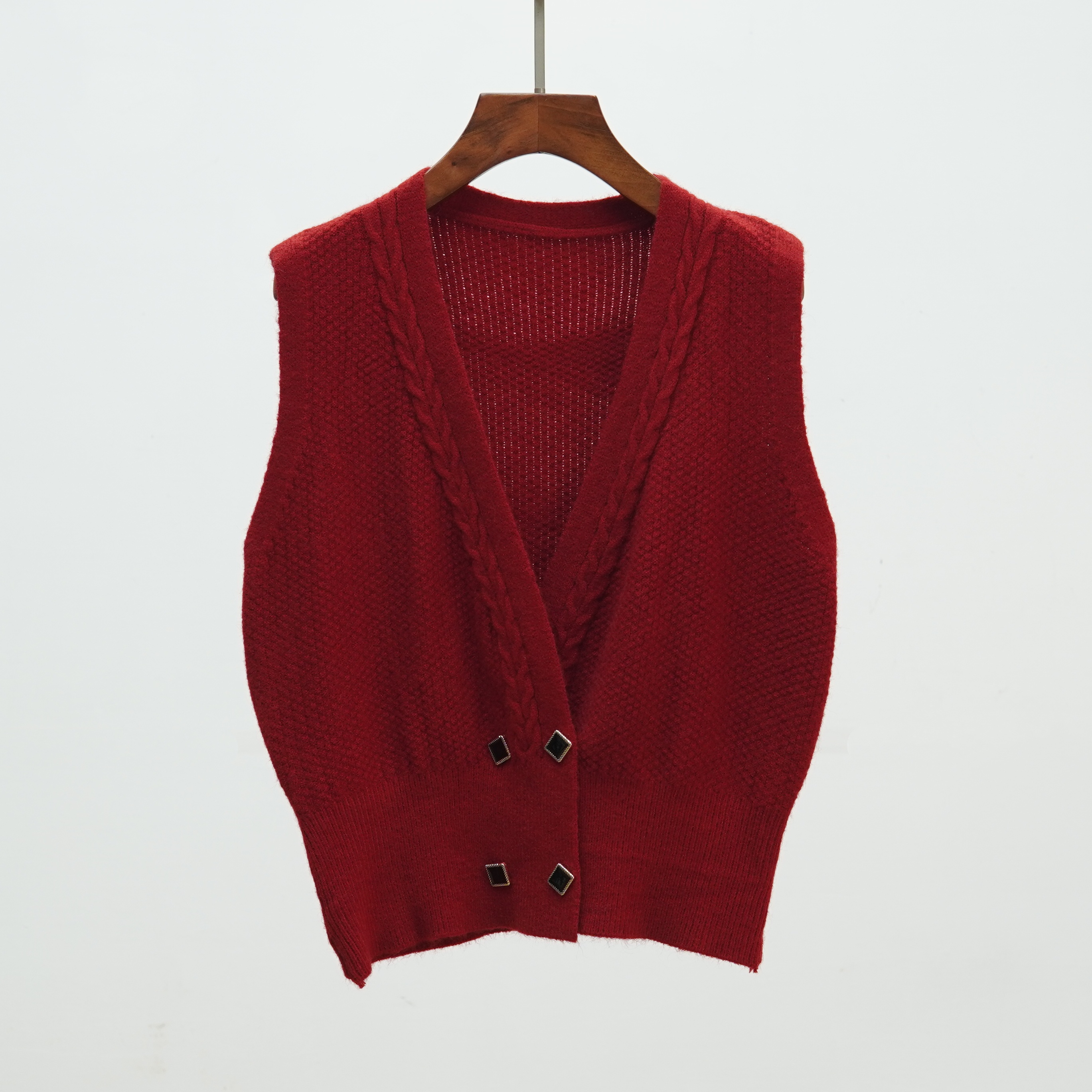 1001针织马甲女开衫2025新款春秋双排扣短款无袖坎肩背心上衣外搭