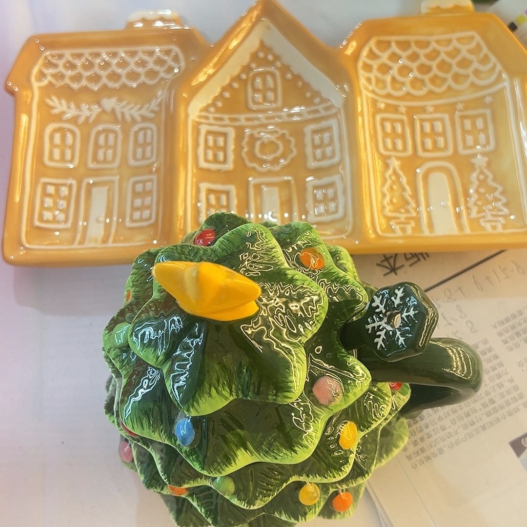 其他陶圣诞树杯子姜饼盘子