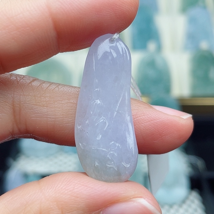 翡翠颈饰未镶嵌悟道